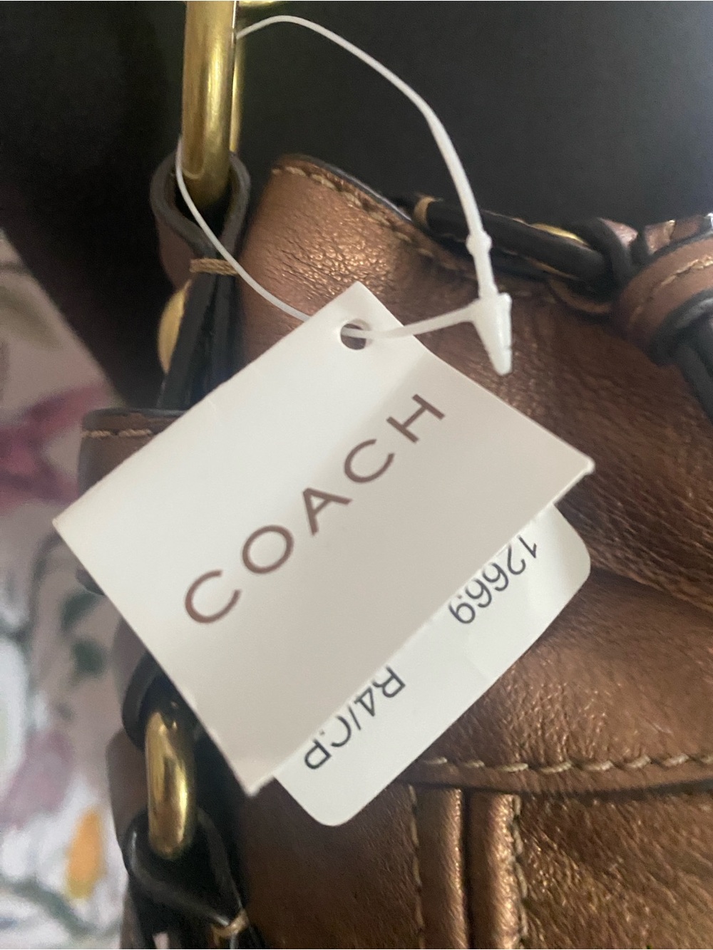Vintage Coach 2008 Copper Leather Shoulder bag New with  tags - Picture 3 of 9